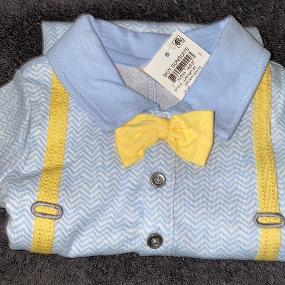 12 Month Baby  Boys Bow Tie & Suspenders Cotton Sun Suit - Picture 4 of 8